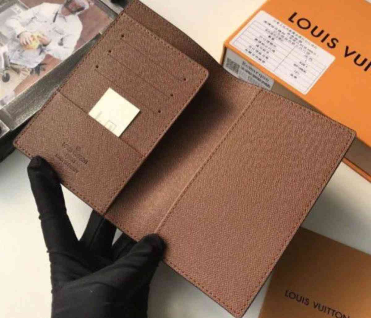 passport wallet - Mission Viejo, California - FleaMarketBay