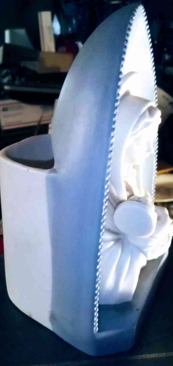 HOLY MOTHER MARY AND THE BLESSED BABY JESUS PLANTER - Alliance, Ohio - FleaMarketBay