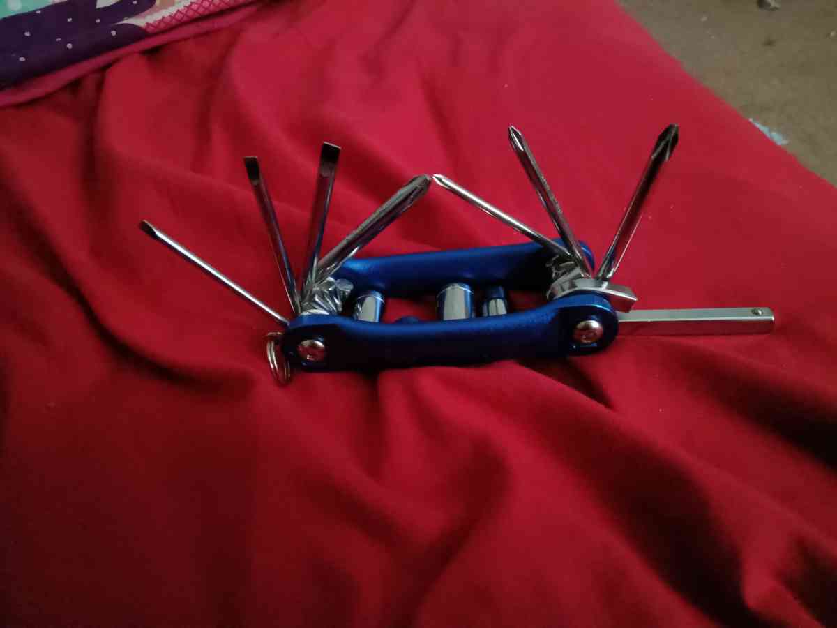 tool in one - Greenwood, Arkansas - FleaMarketBay