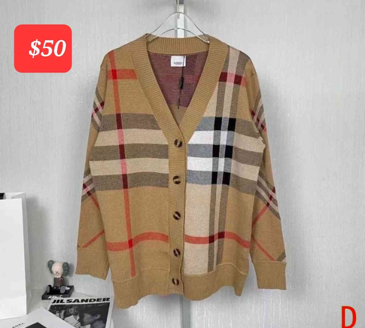 coats and sweater - Mission Viejo, California - FleaMarketBay