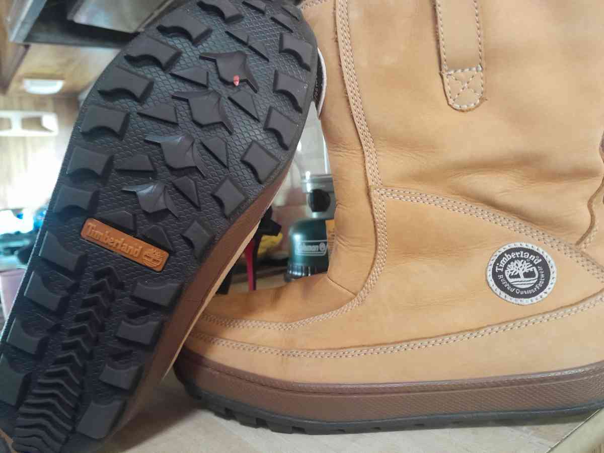 Timberland Boots Mens Size 9 - Eau Claire, Wisconsin