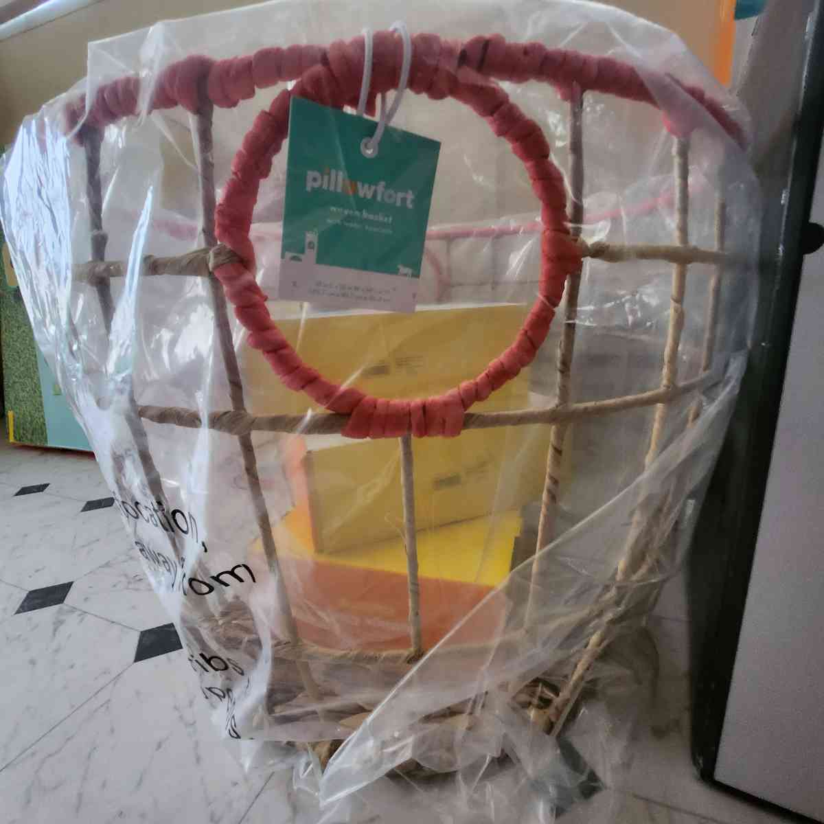 wooven basket - San Diego, California - FleaMarketBay