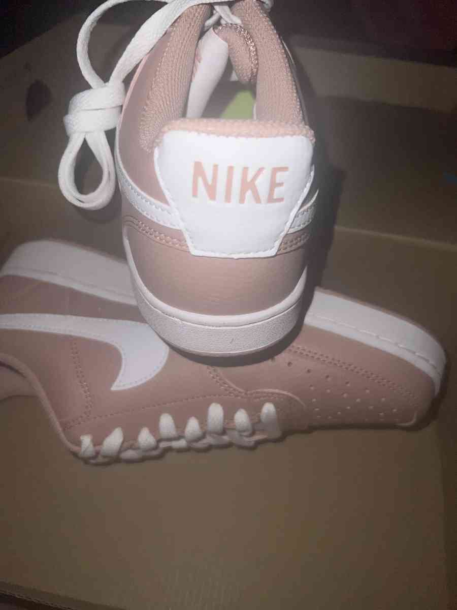 w Nike court vision lo NN - Deerfield Beach, Florida