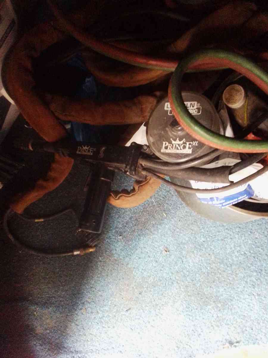 Lincoln Welding Machine - Boutte, Louisiana - FleaMarketBay