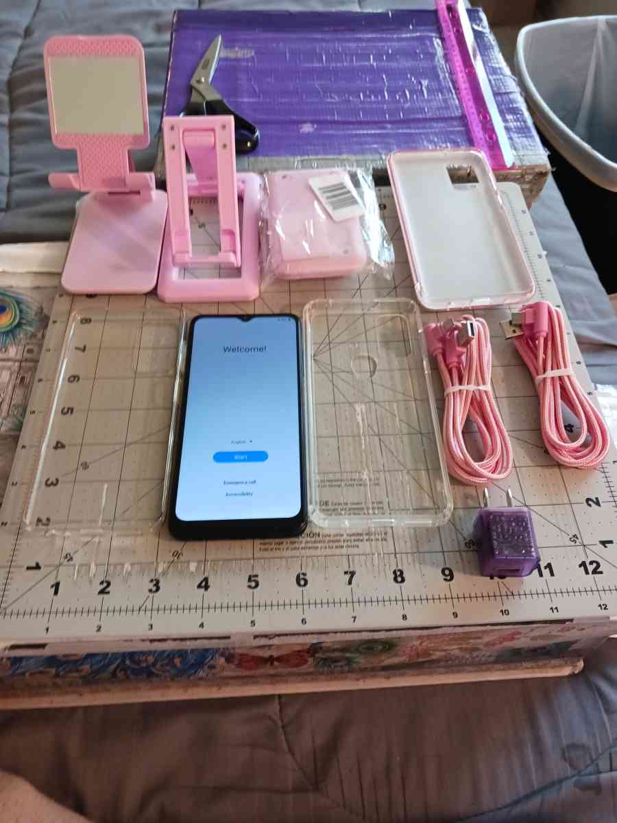 Boost Phones - Los Angeles, California