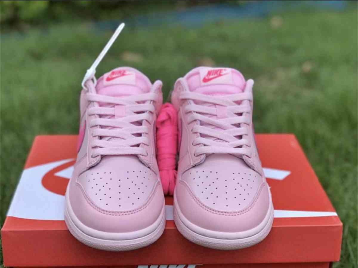 Shoes - Orangeburg, South Carolina - FleaMarketBay