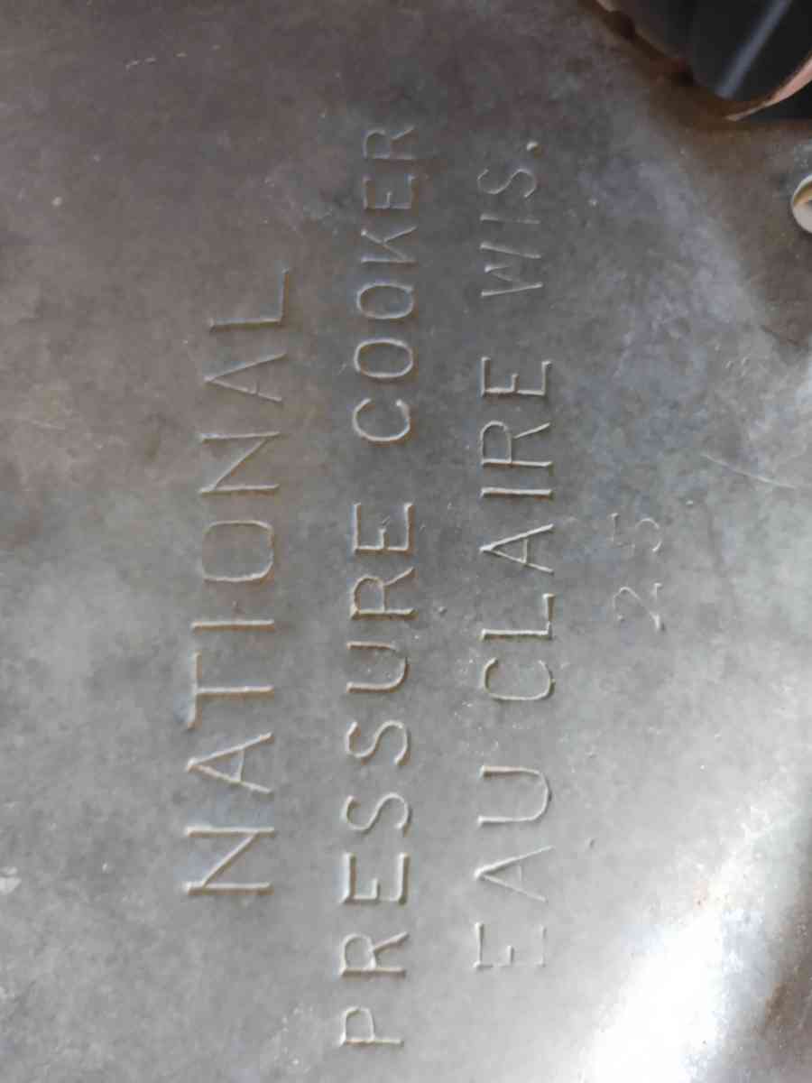 vintage pressure cooker - Dallas, Texas - FleaMarketBay