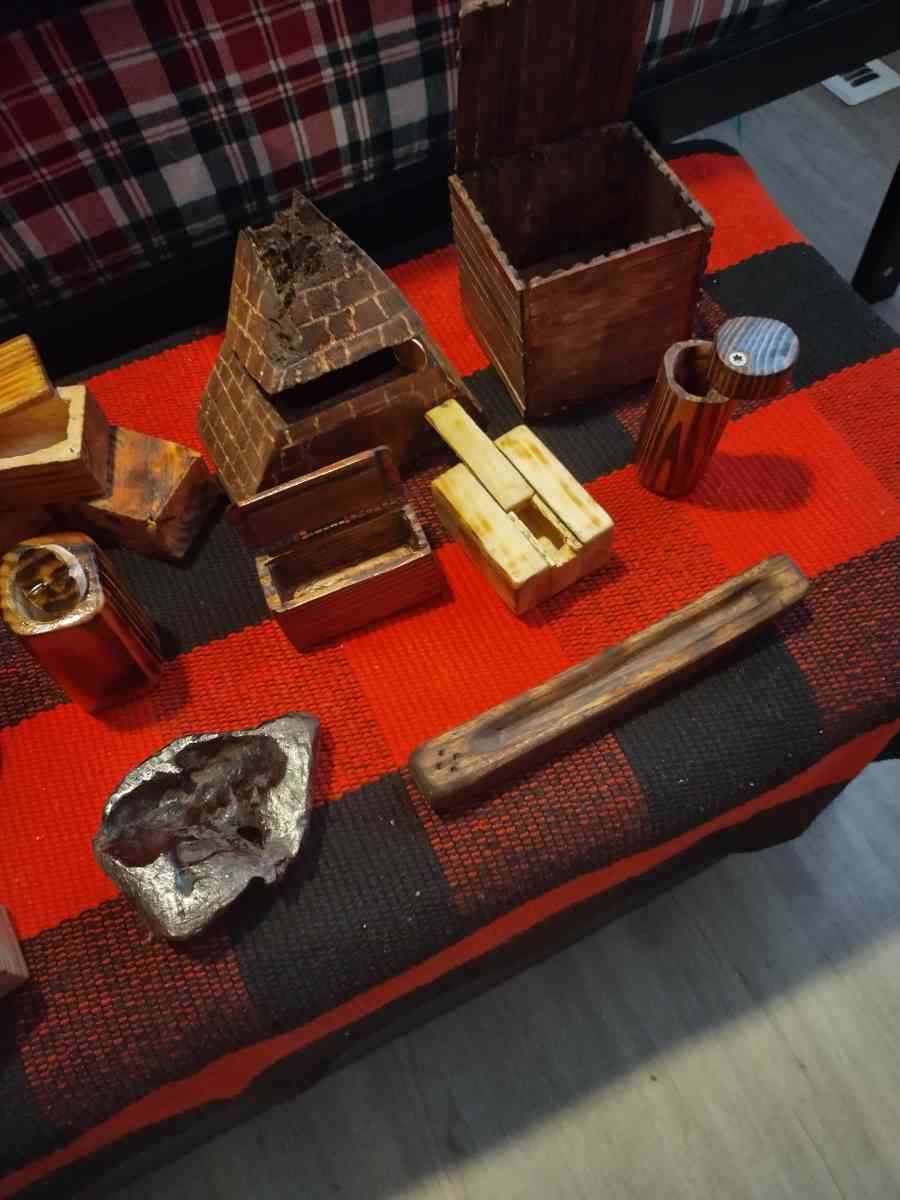 wood jars and boxes - Boise, Idaho - FleaMarketBay