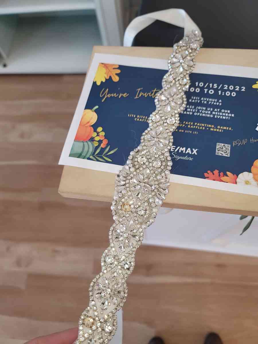 wedding dress - Houston, Texas - FleaMarketBay