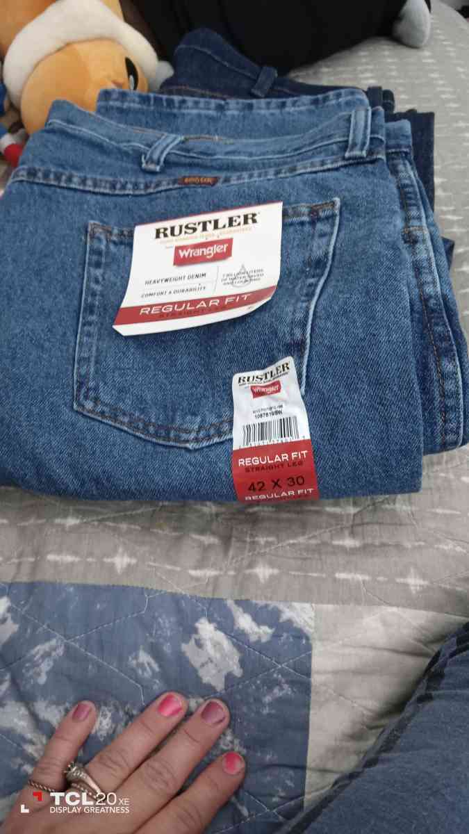 size 42x30  38x30 34x36 40x32 - San Bernardino, California - FleaMarketBay