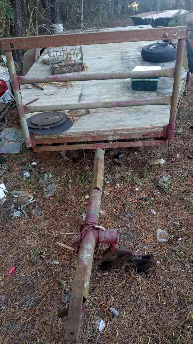 heavy duty trailer with trailer frame axle under it - Lane, South Carolina - FleaMarketBay