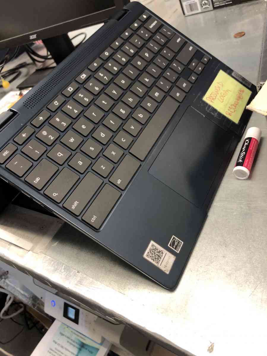 flex 3 chrome 3 in 1 lap top - Las Vegas, Nevada - FleaMarketBay