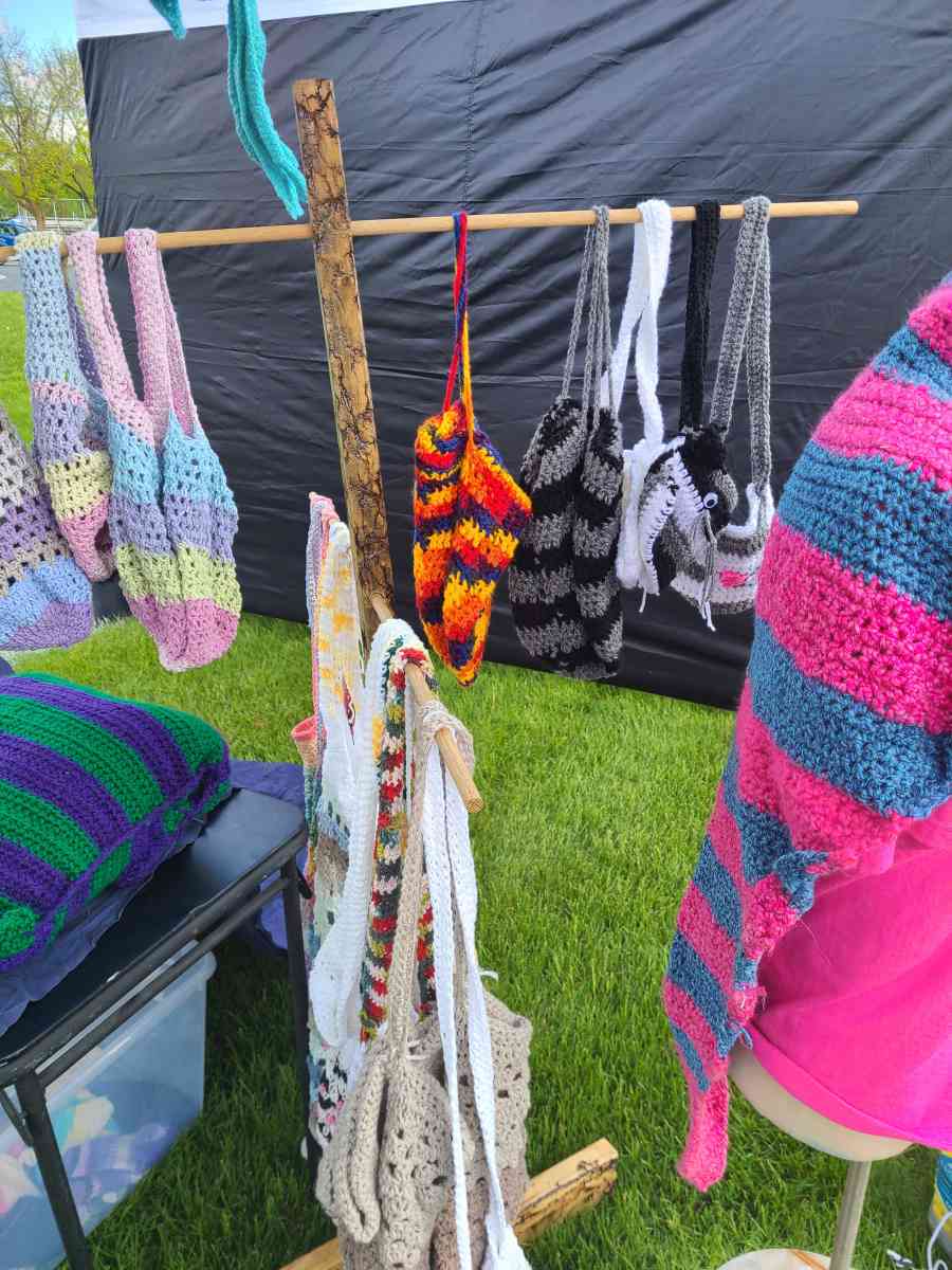 crocheting items - Carver, Minnesota - FleaMarketBay