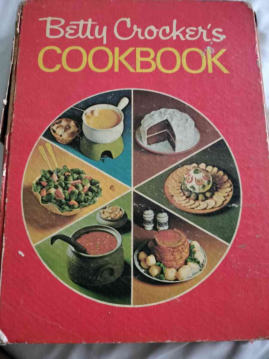 Vintage Betty Crocker Cookbook - Southaven, Mississippi