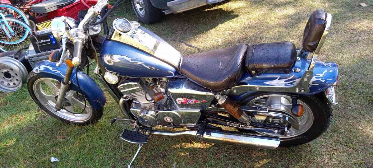 97 tank made by Harley its - Lane, South Carolina