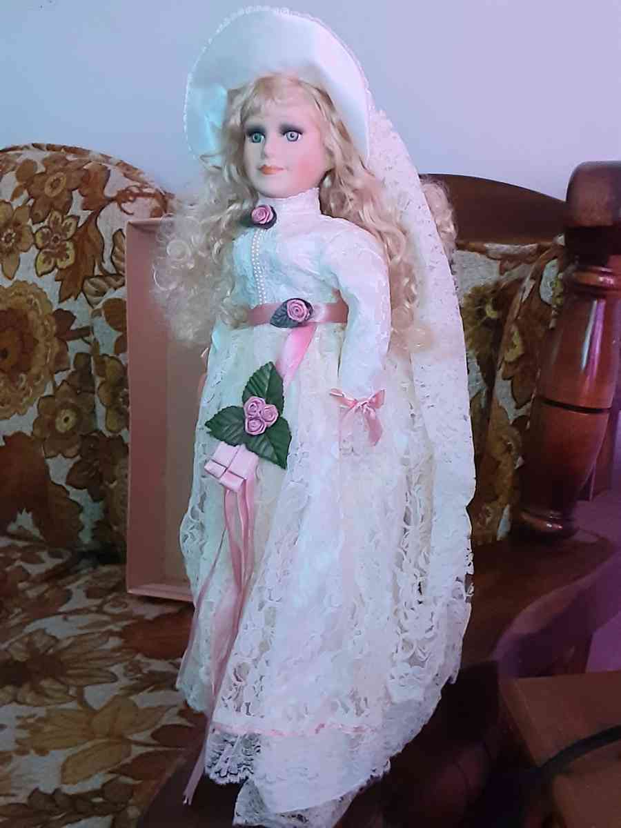 Ashley Belle Porcelain Keepsake Doll - Corpus Christi, Texas - FleaMarketBay
