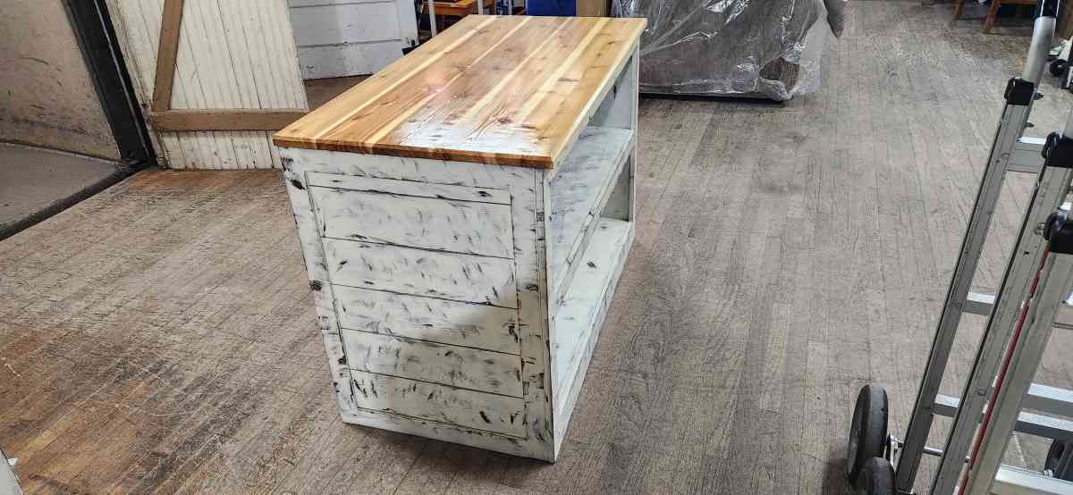 tv console - Urbana, Illinois - FleaMarketBay