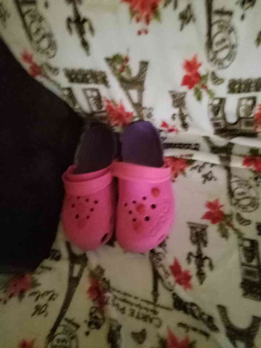 crocs shoes - Peoria, Arizona