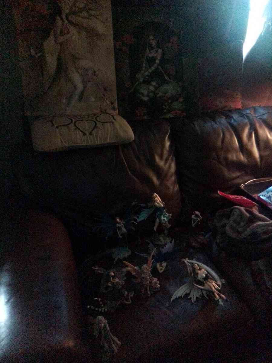 farys - Flint, Michigan - FleaMarketBay