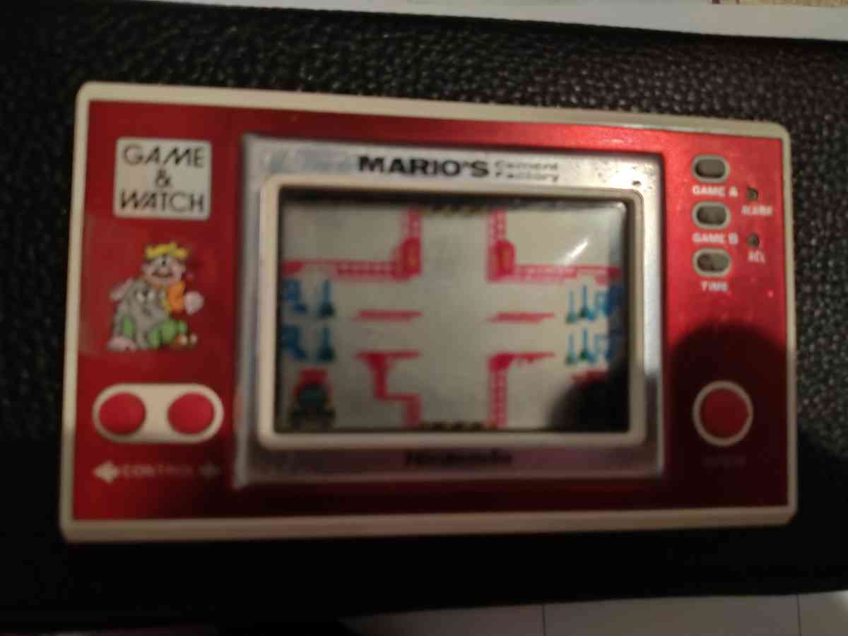 1983 MARIOS CEMENT FACTORY GAME 100 obo - San Antonio, Texas - FleaMarketBay