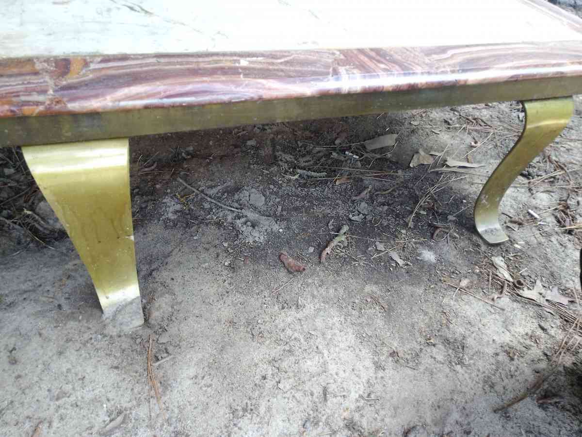 A Solid Marble Table - Gaston, South Carolina - FleaMarketBay