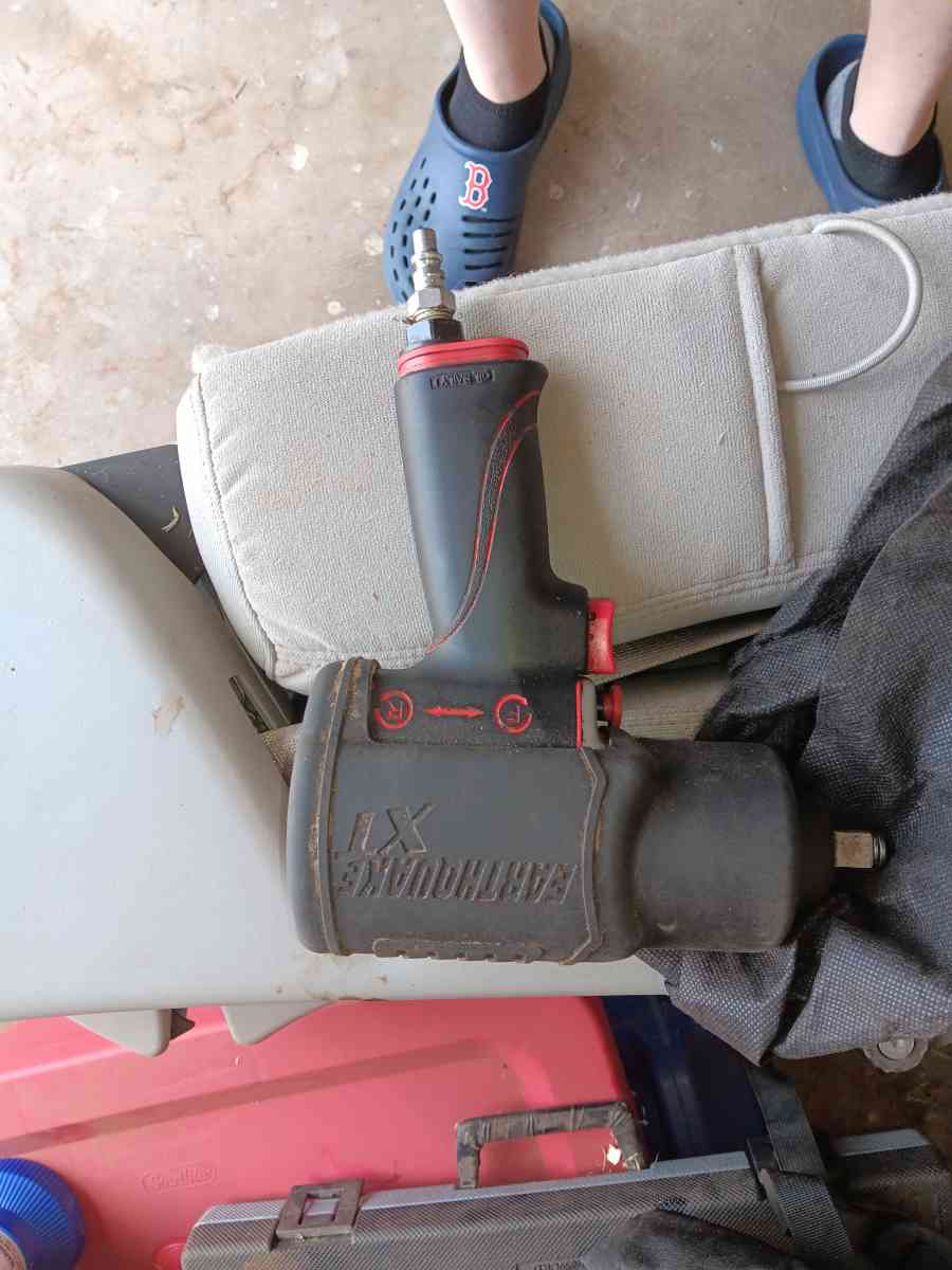 air tools sanders socket sets ect - Lubbock, Texas - FleaMarketBay