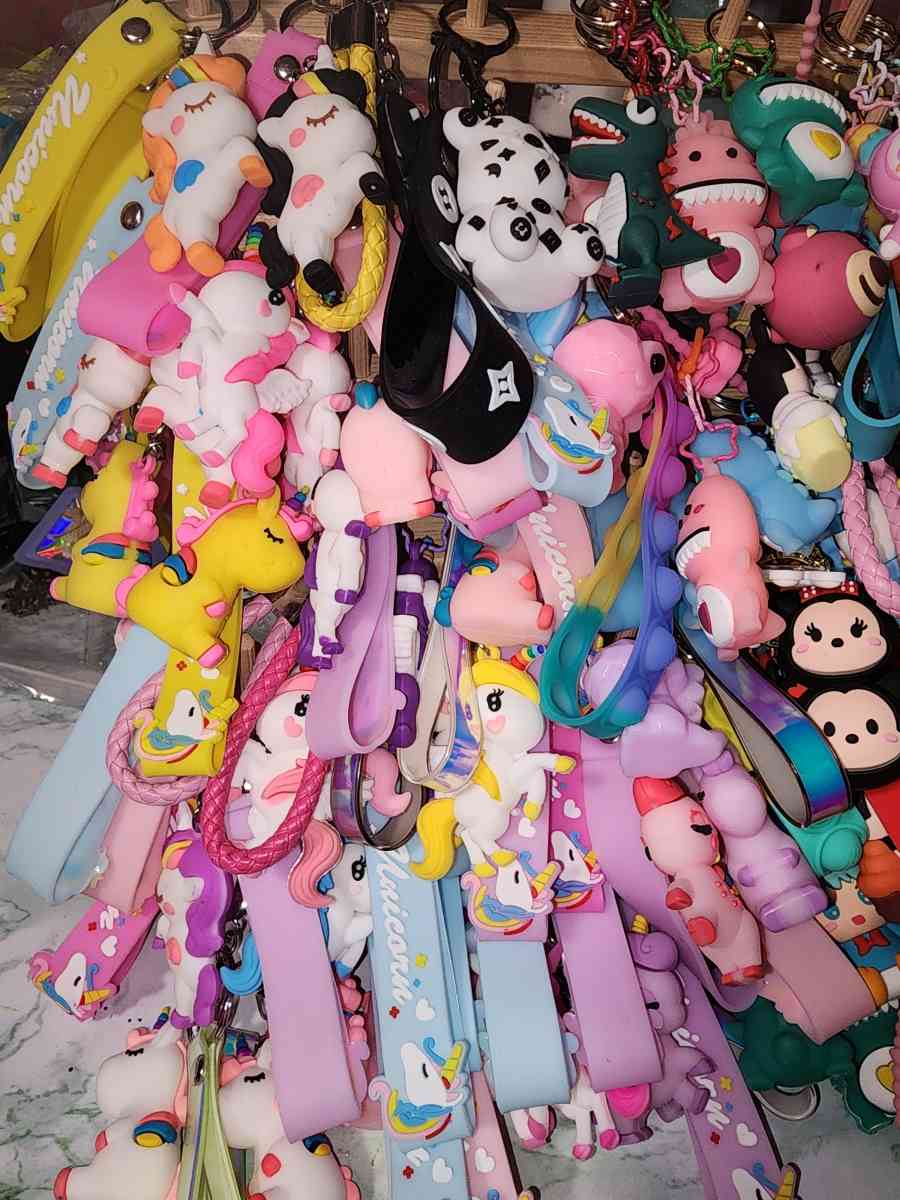 Cute Keychains - Johnson City, New York - FleaMarketBay