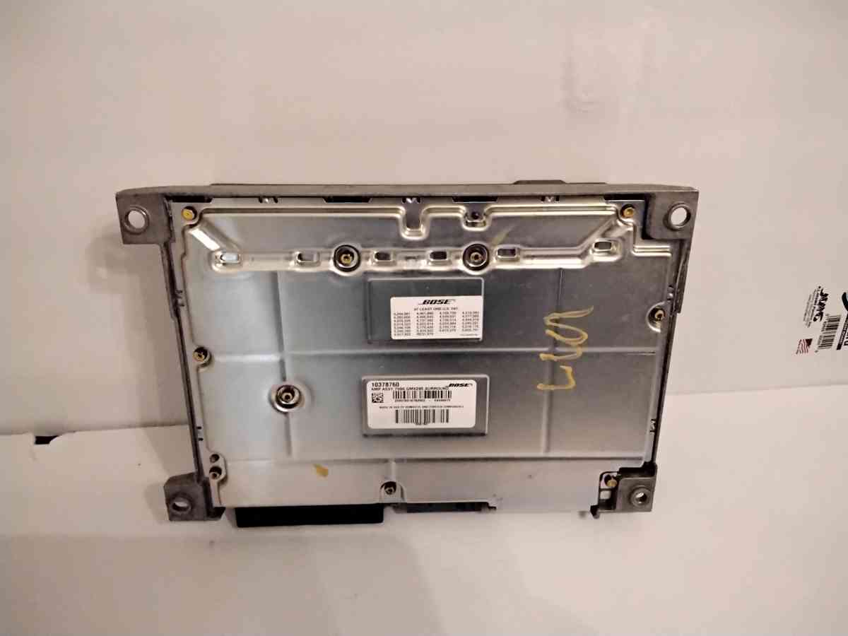 USED  BOSE AMPLIFIER - Griffin, Georgia - FleaMarketBay