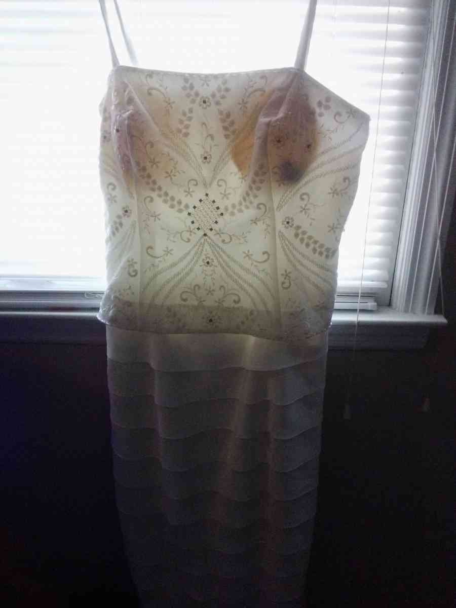 beautiful gown - Charlotte, North Carolina