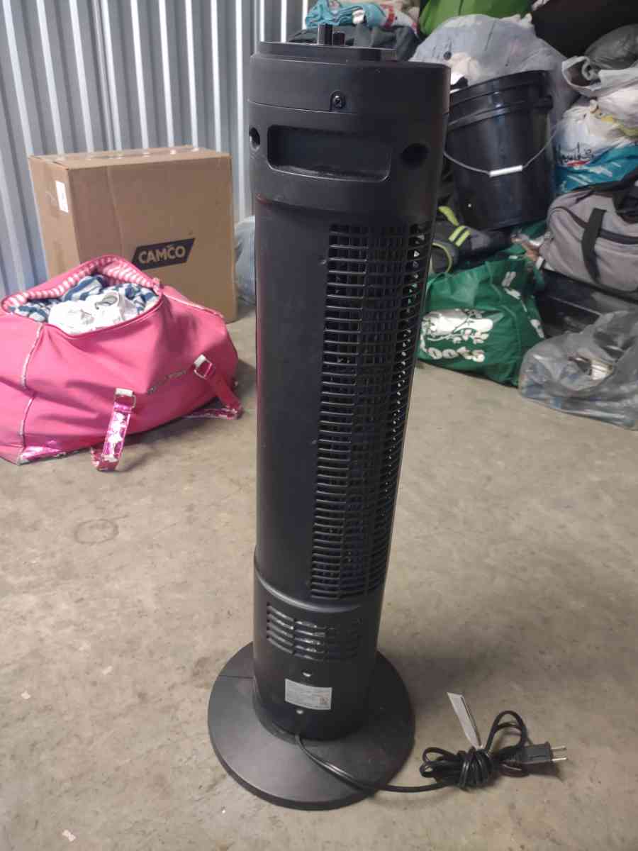 Mainstays 28 3Speed Oscillating Tower Fan FZ1019MB BlackNow - Jacksonville Beach, Florida
