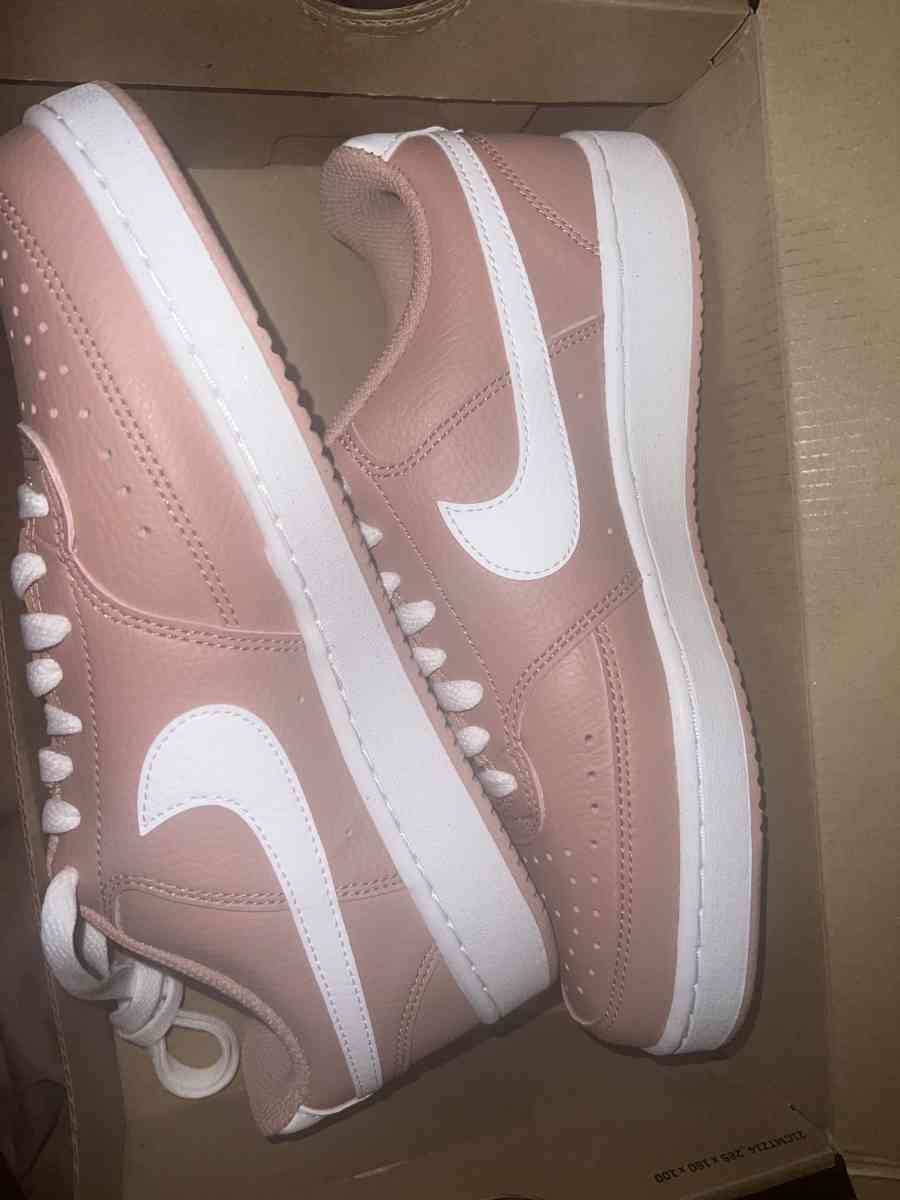 w Nike court vision lo NN - Deerfield Beach, Florida - FleaMarketBay