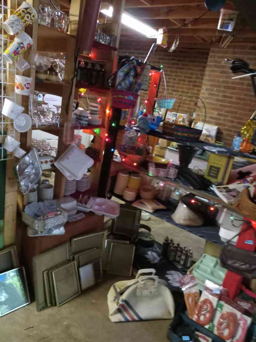 HUGE INDOOR YARD SALE - Wadesboro, North Carolina