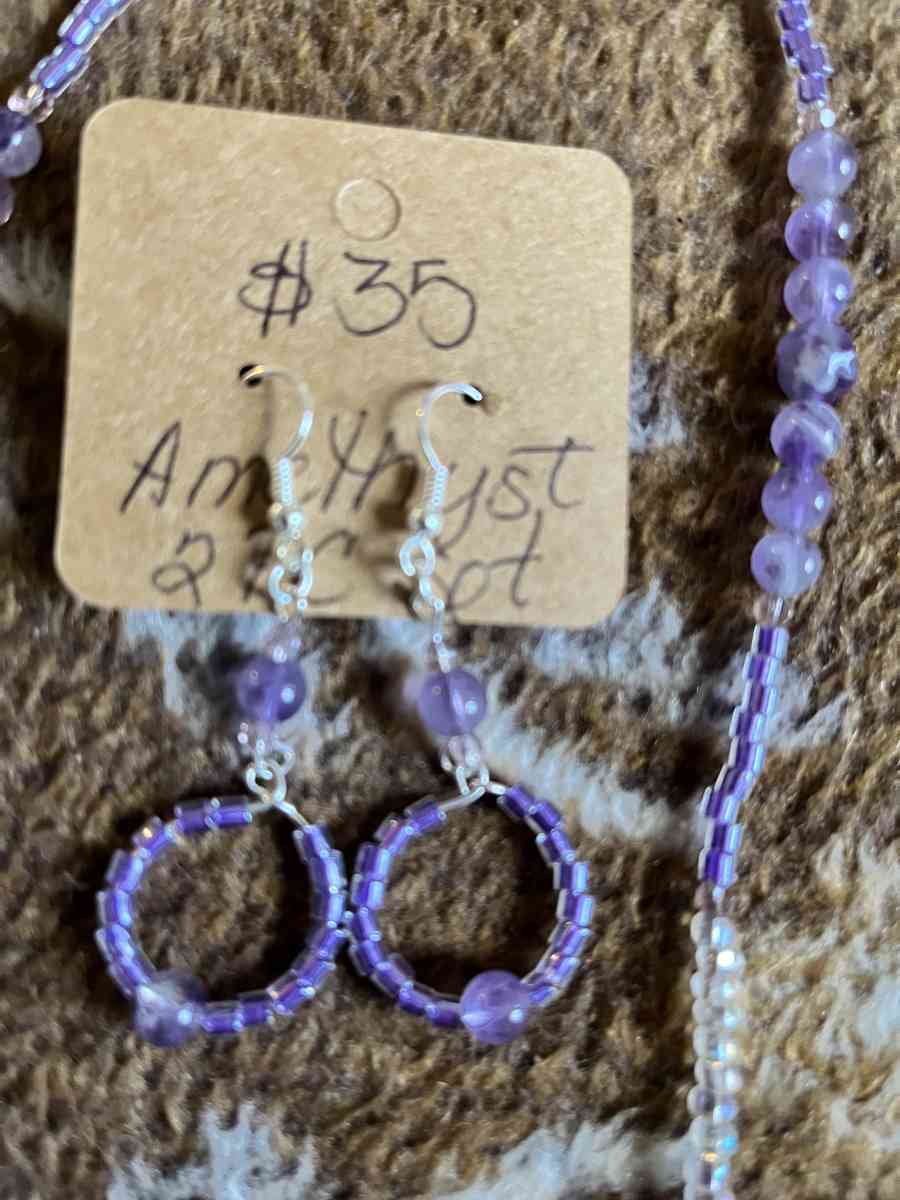 amethyst necklace and earring set - Fortuna, California - FleaMarketBay