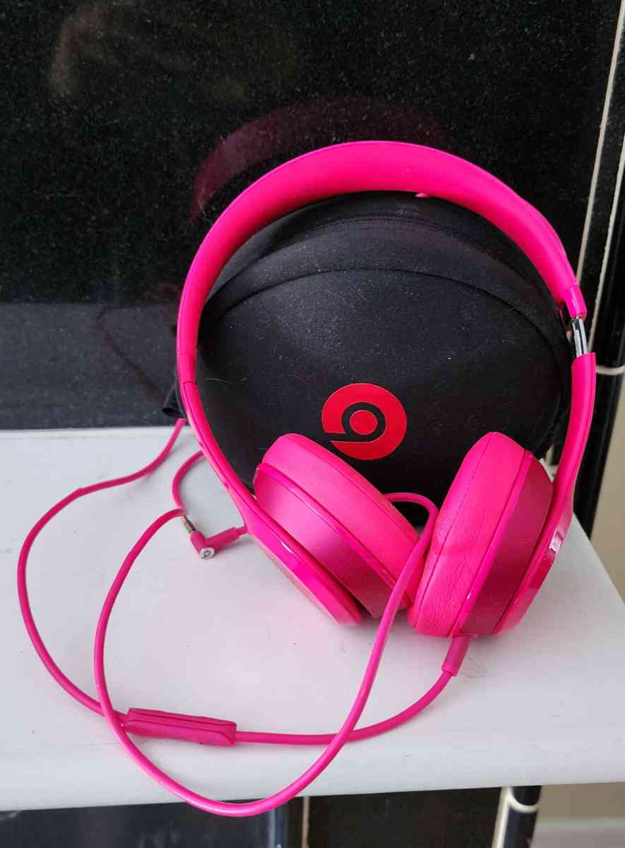 Beats Headphones - Poughkeepsie, New York