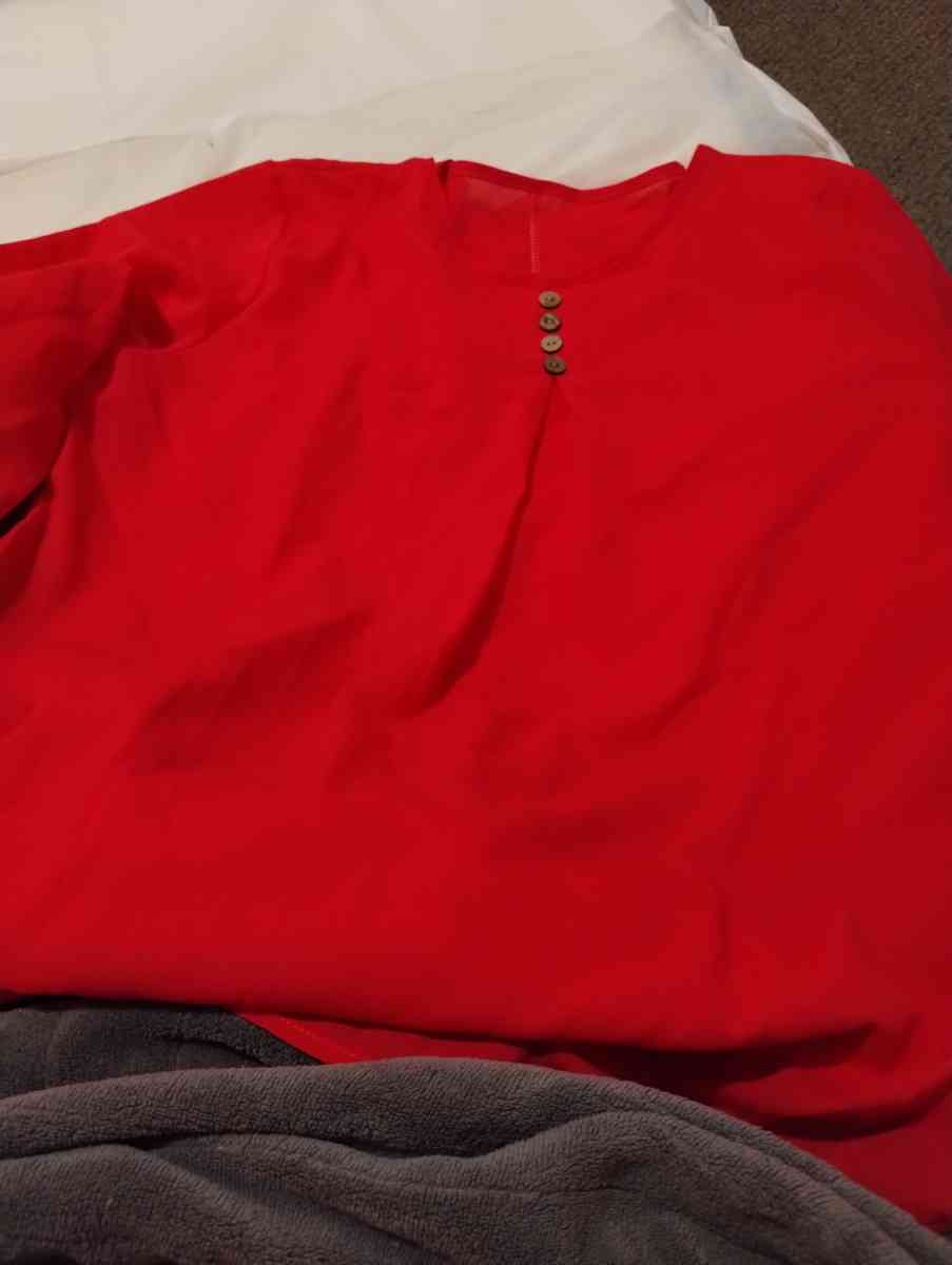 womens clothes - Columbus, Ohio - FleaMarketBay