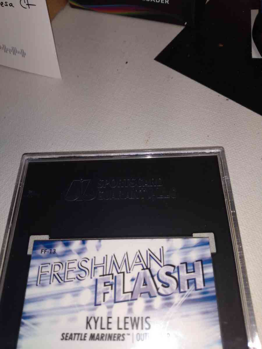 2020 Topps Chrome Kyle Lewis freshman flash grated 95 - Alicia, Arkansas - FleaMarketBay