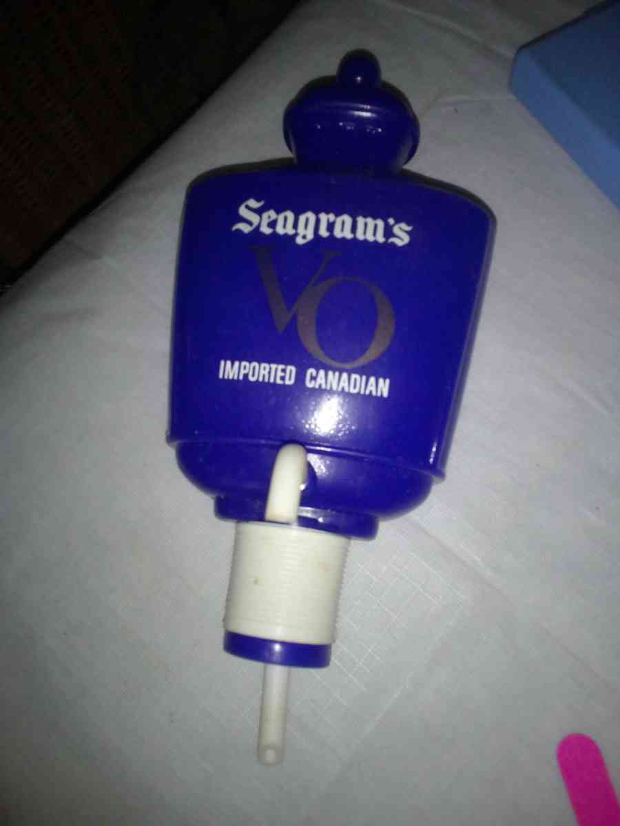 Seagrams Bartending Plastic Collectable - Altoona, Pennsylvania