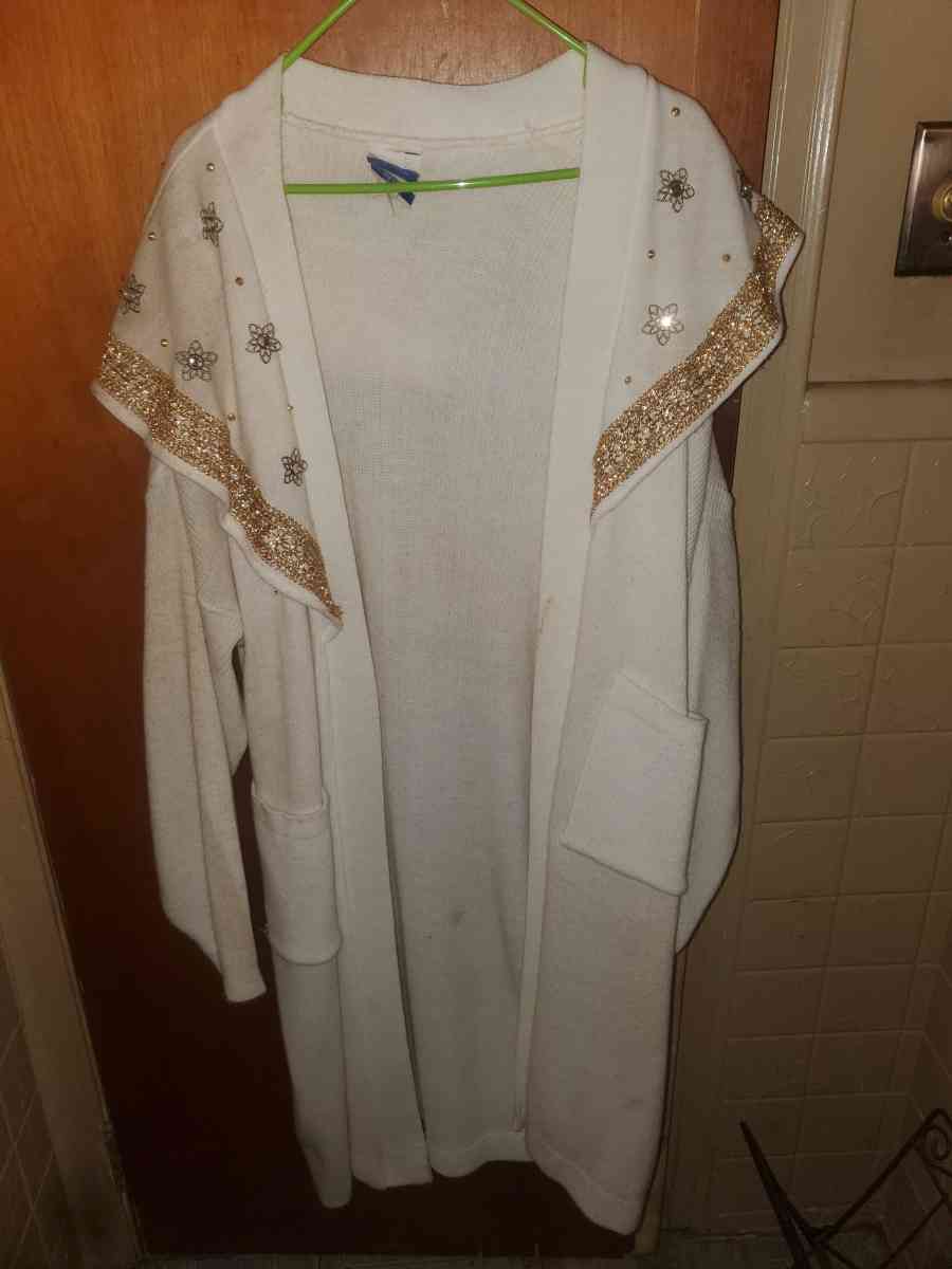 Womens Sweater - Detroit, Michigan - FleaMarketBay