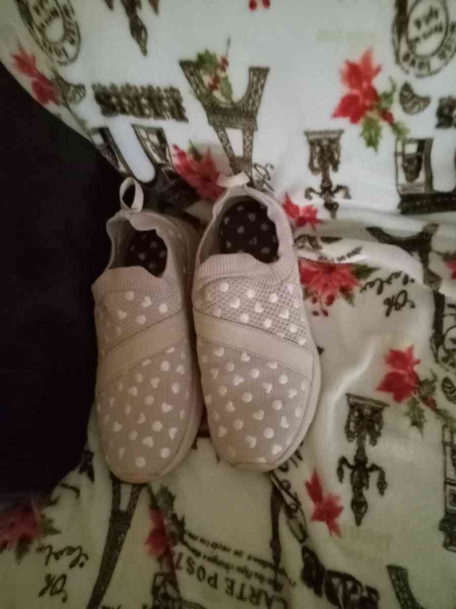 crocs - Peoria, Arizona