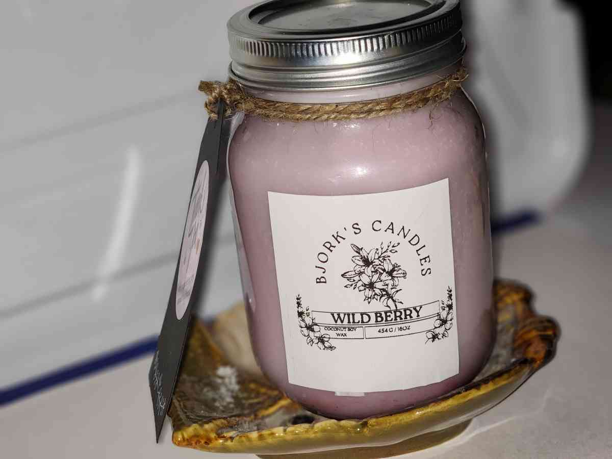 Handmade 16 oz Mason Jar Candle - Valdese, North Carolina - FleaMarketBay