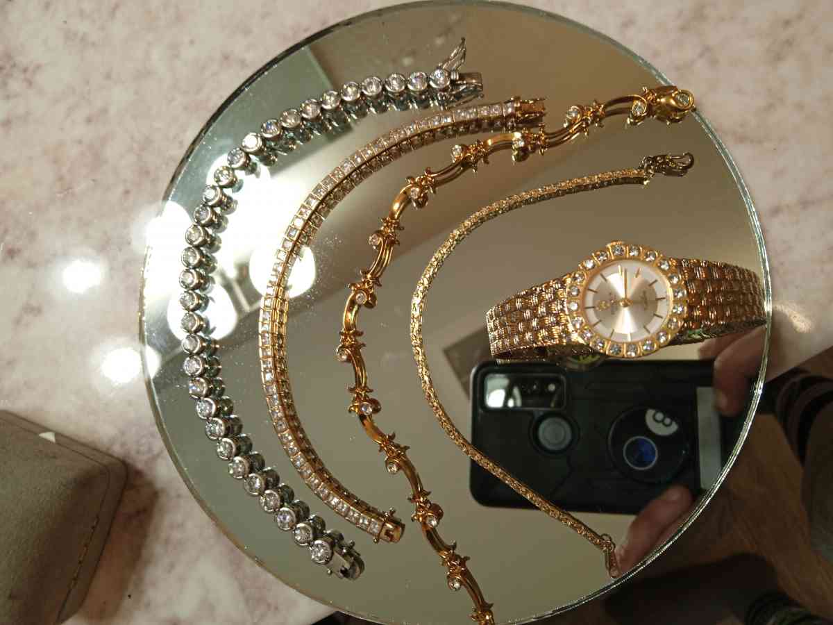 bracelets - Pueblo, Colorado - FleaMarketBay