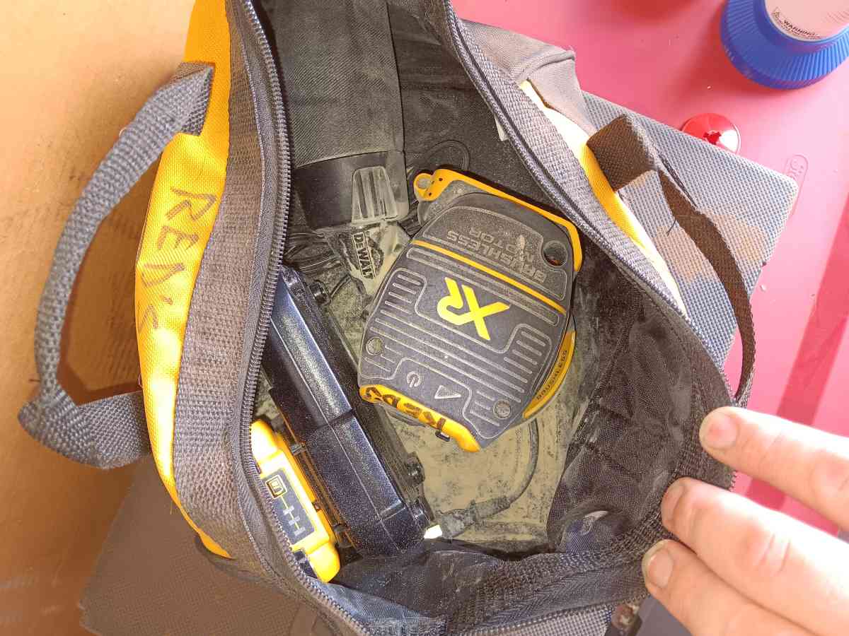 air tools sanders socket sets ect - Lubbock, Texas - FleaMarketBay