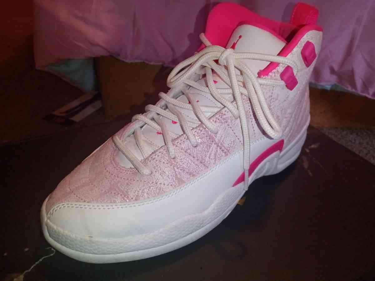Jordan 12s hyper punch pink - Chesterfield, Virginia - FleaMarketBay