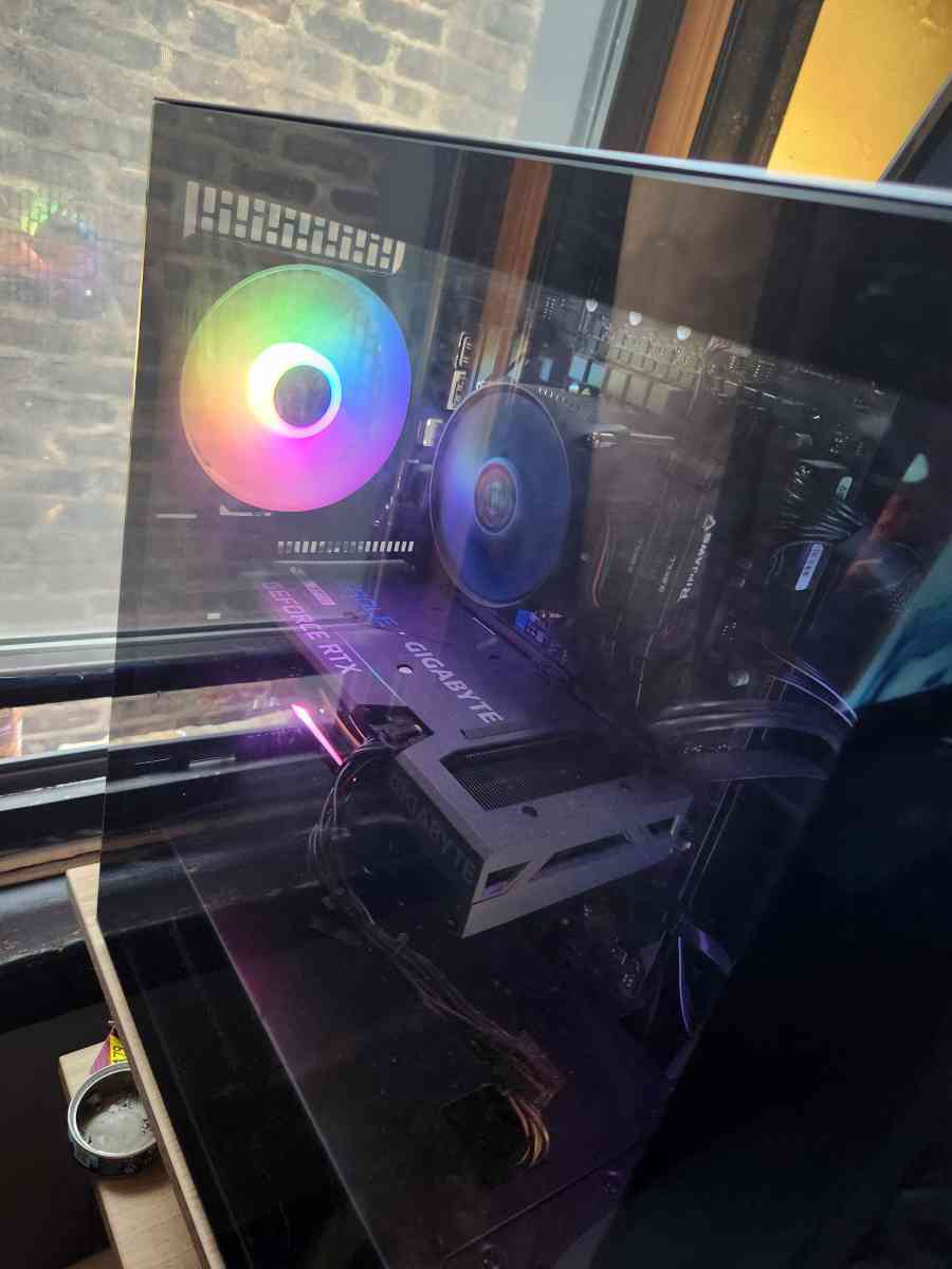 3060 GFX PC BUNDLE - Humboldt, Illinois - FleaMarketBay
