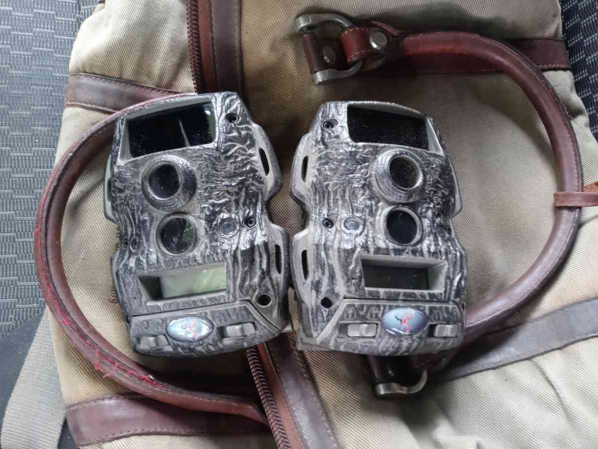 deer cameras game trail cameras - Fayetteville, North Carolina - FleaMarketBay