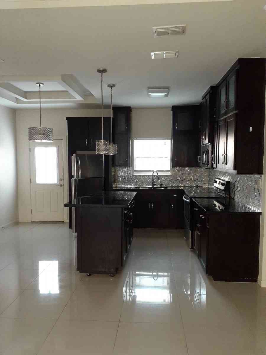 renta de apartamento 709 E MYRTLE BEACH Ave apt 1 - Mcallen, Texas - FleaMarketBay