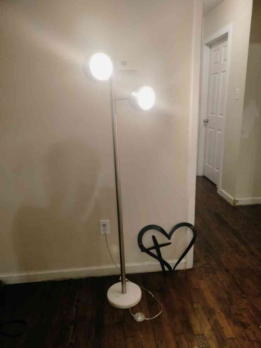 two Chanel pictures - Copperas Cove, Texas - FleaMarketBay