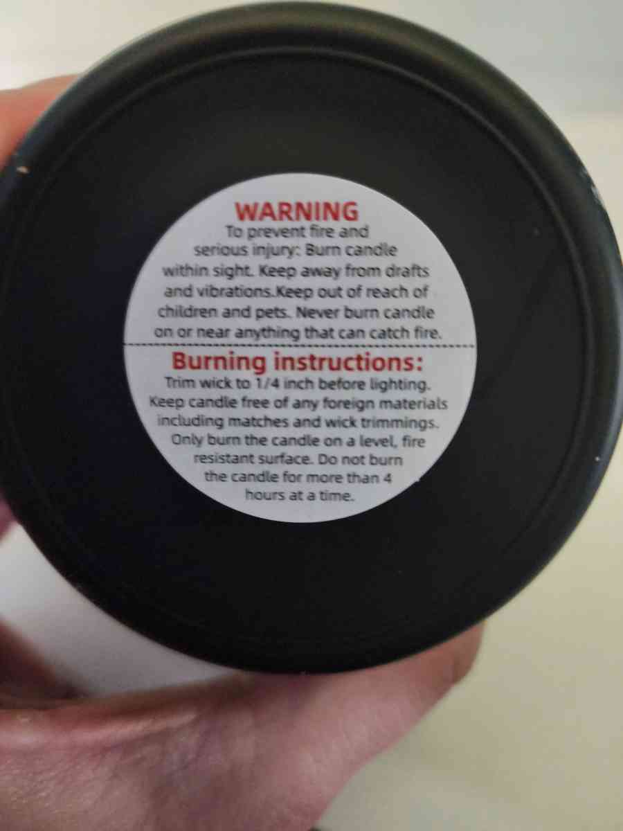 8 oz candle - Valdese, North Carolina - FleaMarketBay