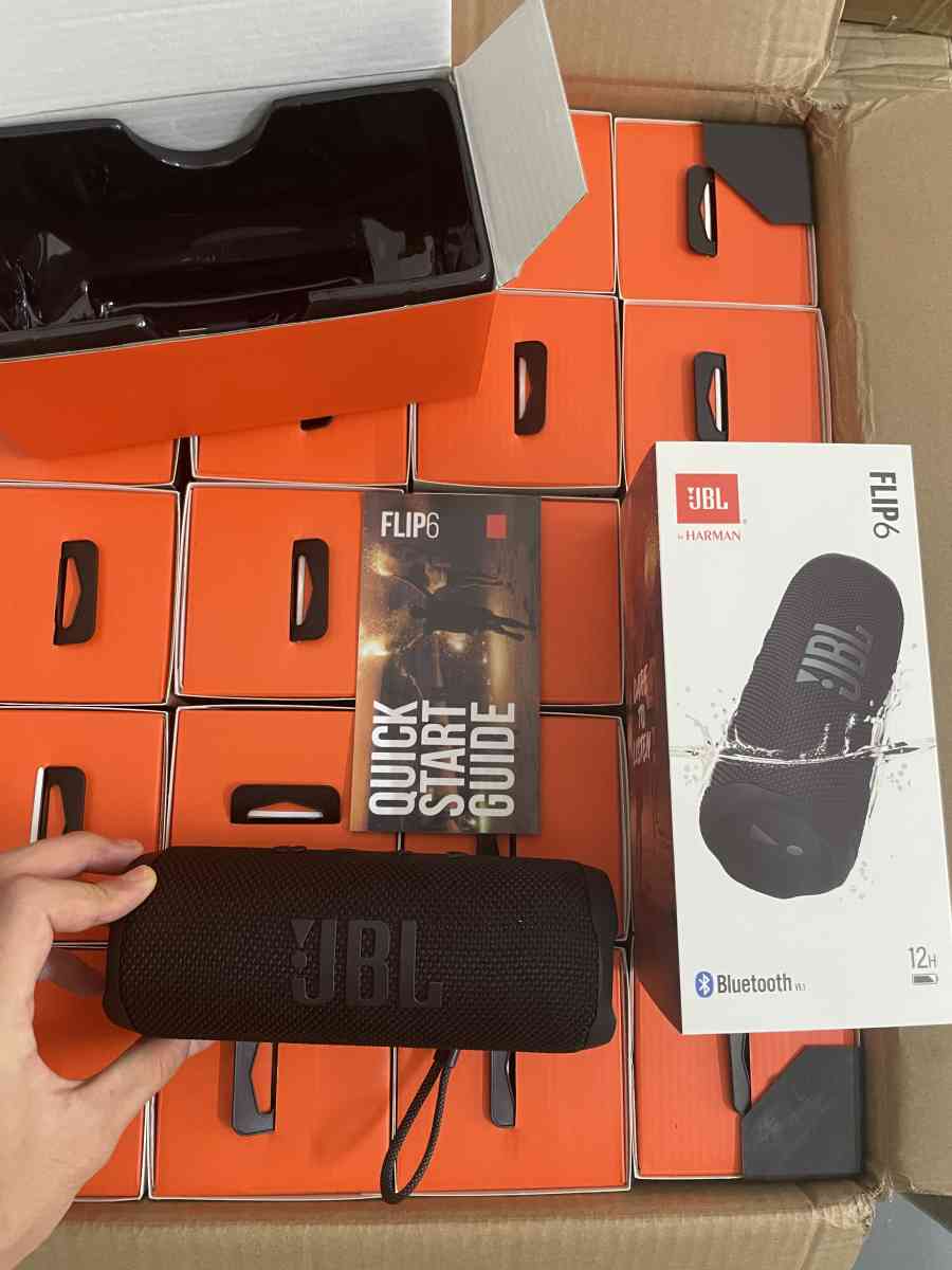 JBL Flip 6 Speaker - South Elgin, Illinois
