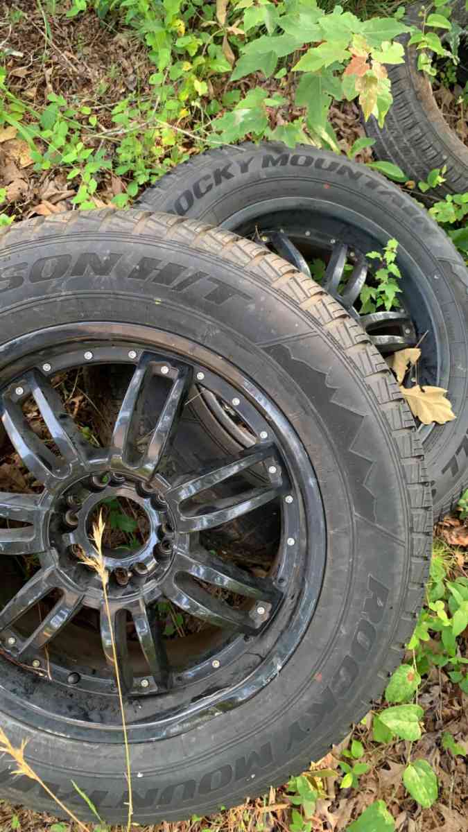 20 in rims an tires - Forsyth, Georgia